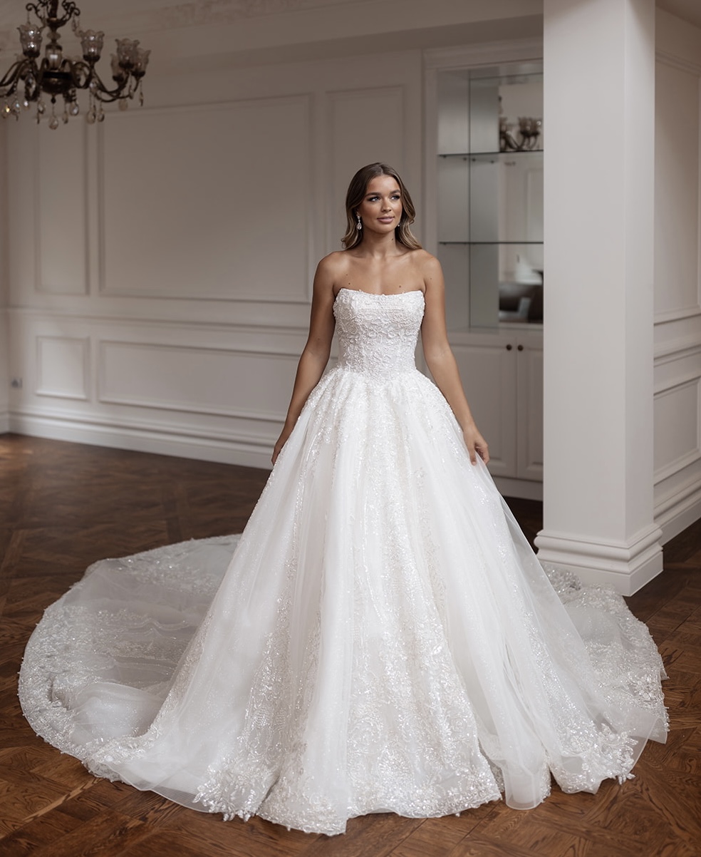 The Classic Ball Gown & You - Belle et Blanc